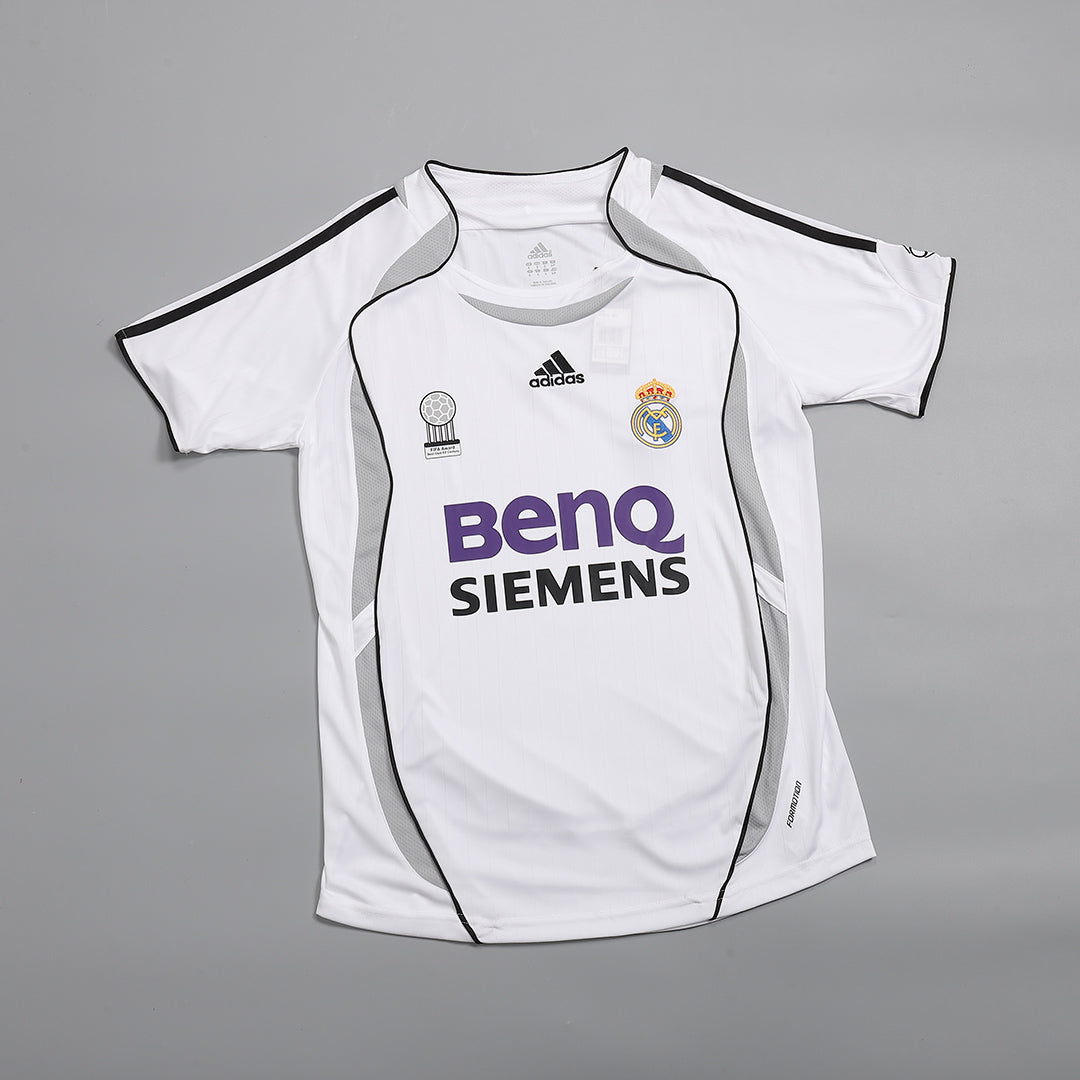 Domácí Retro Dres Real Madrid 2006/07 Retro BECKHAM #23