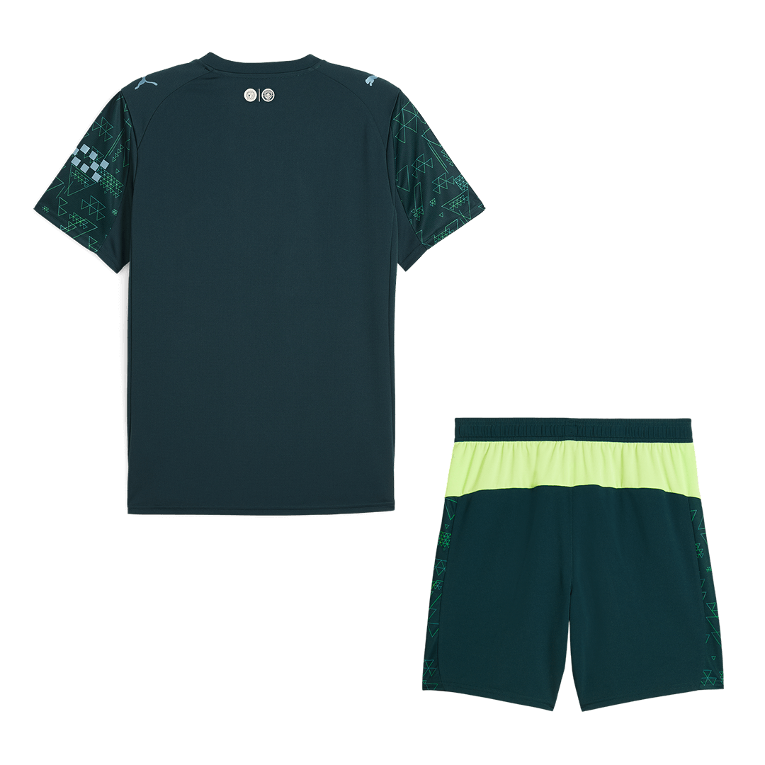 Manchester City čtvrtá sada dresu 2025/26