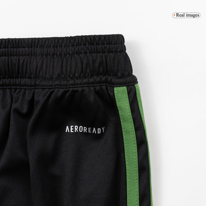 FC Bayern Mnichov Oktoberfest sada dresů 2025/26