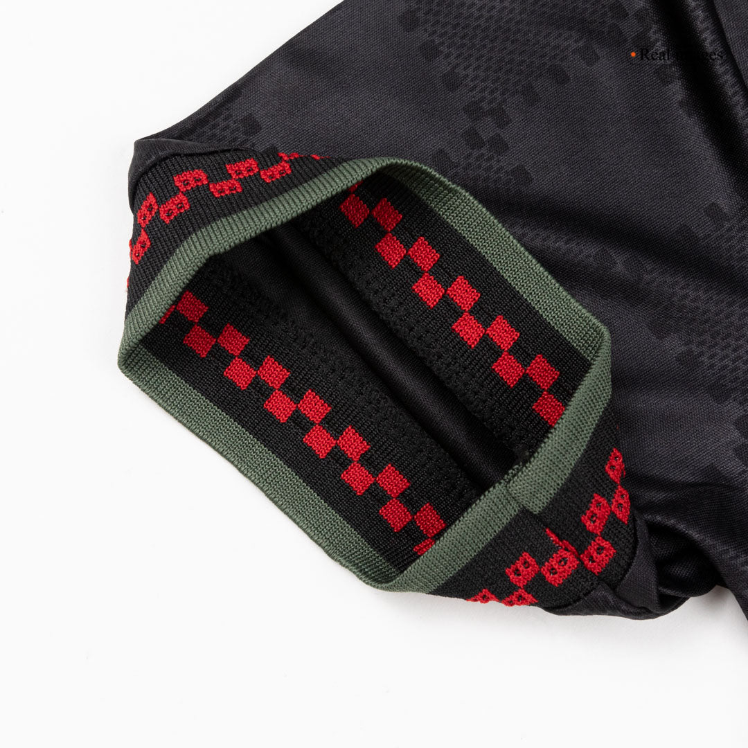 Bayern Mnichov dětská třetí sada dresu 2025/26