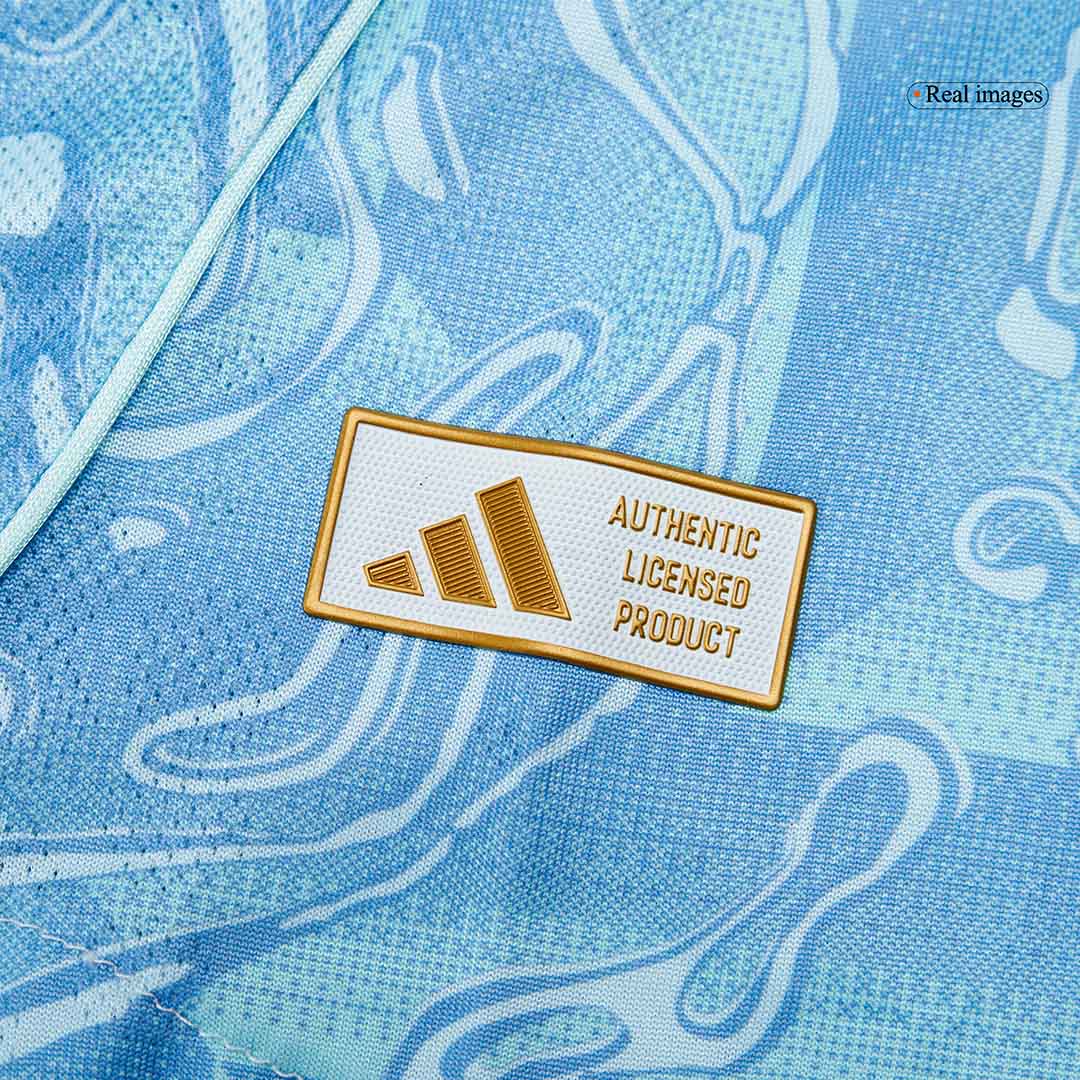 Juventus venkovní dres 2025/26 hráčská verze KALULU #15