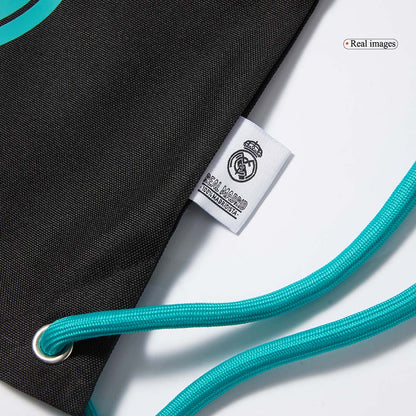 Černý batoh do posilovny Real Madrid