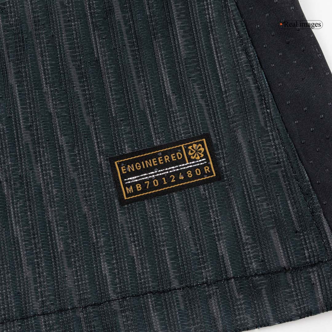 PSG čtvrtá dres 2025/26 hráčská verze