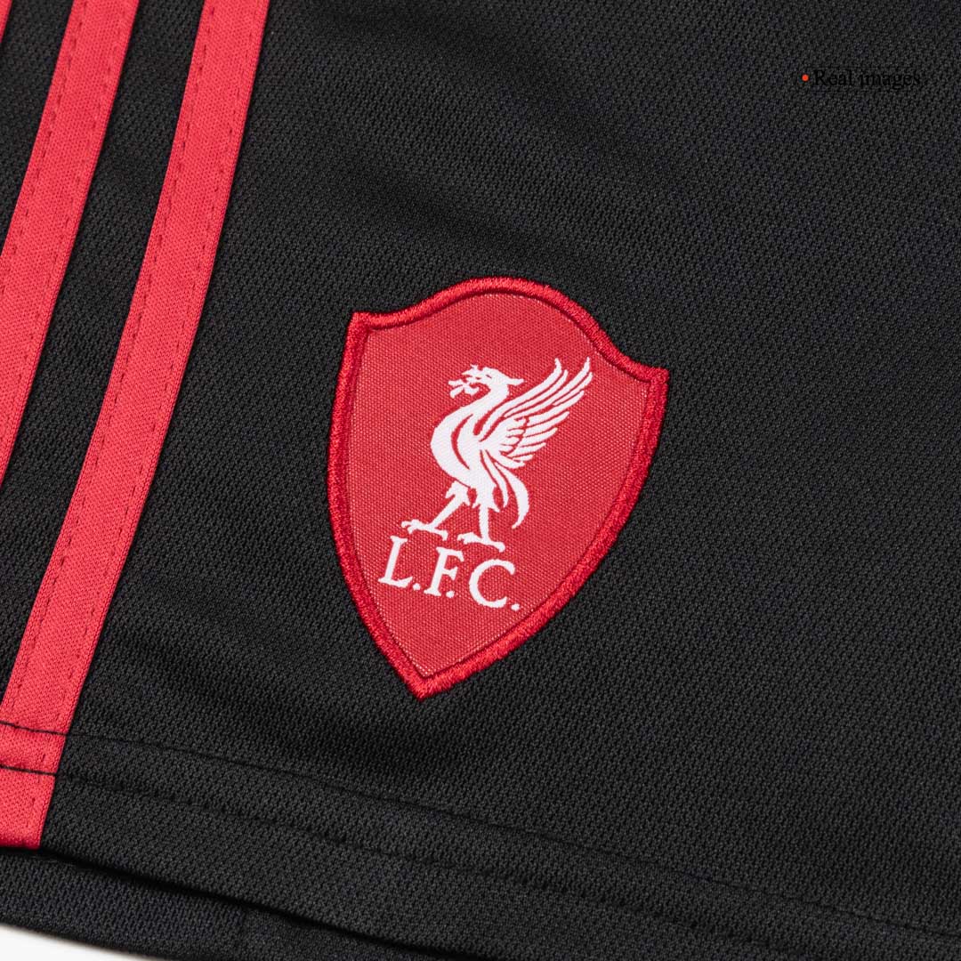 Liverpool dětská venkovní kompletní sada 2025/26