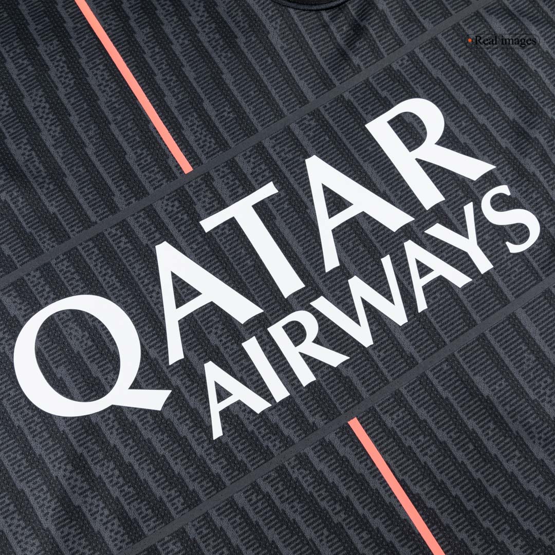 PSG čtvrtá sada dresu 2025/26