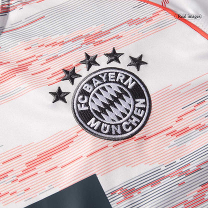 Bayern Mnichov venkovní fotbalový dres 2025/26 UPAMECANO #2