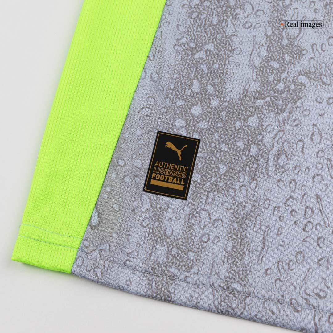 Manchester City třetí kompletní sada 2025/26