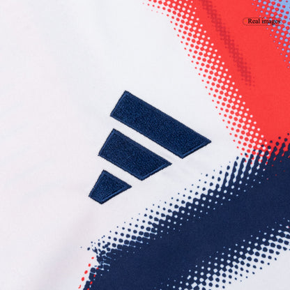 Bayern Mnichov předzápasový fotbalový dres 2025/26 - červená & bílá