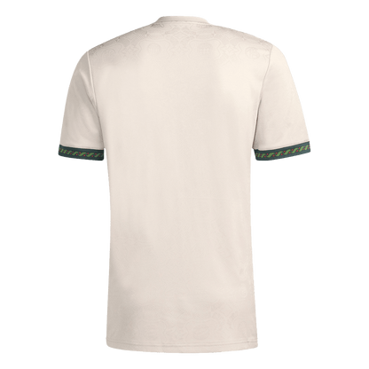 FC Bayern Mnichov Oktoberfest sada dresů 2025/26