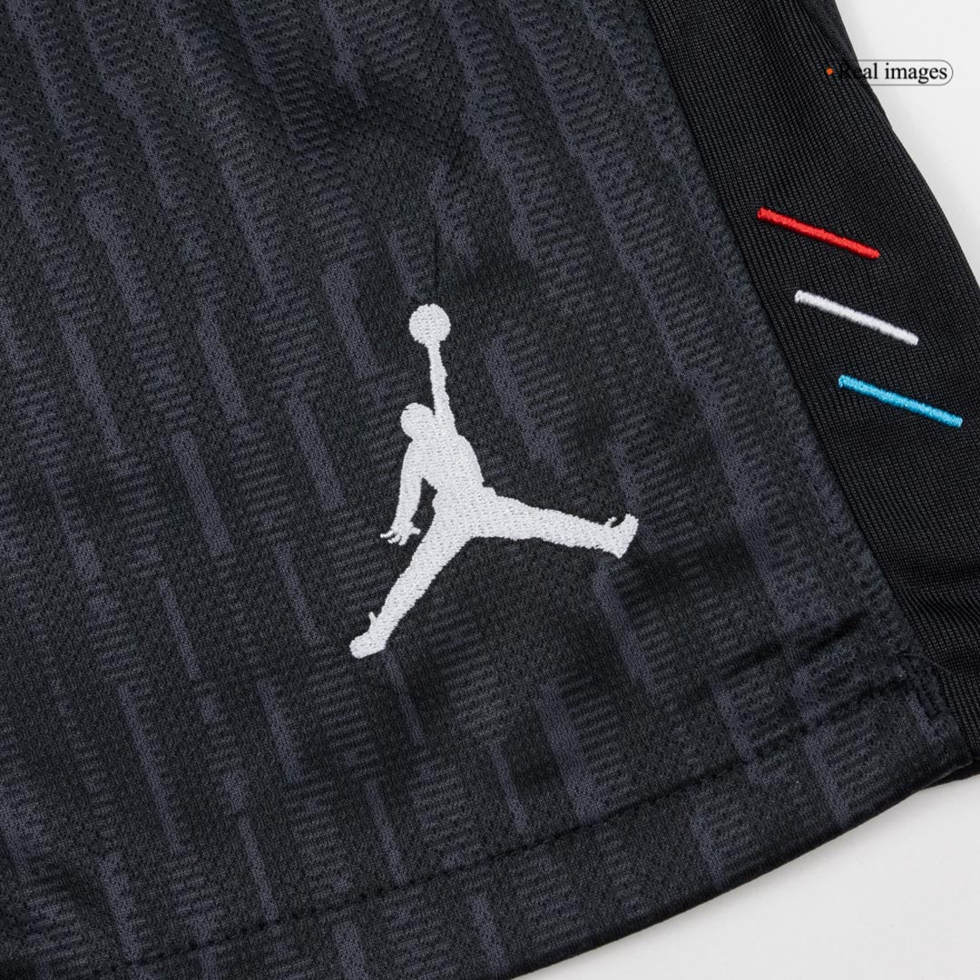 PSG čtvrtá sada dresu 2025/26