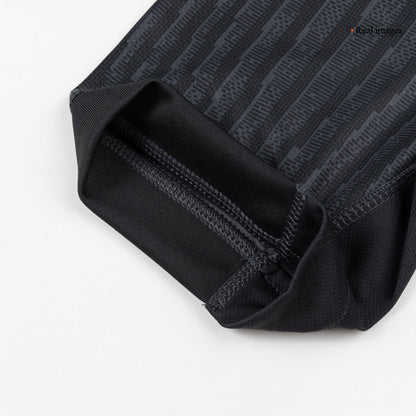 PSG čtvrtá fotbalový dres 2025/26