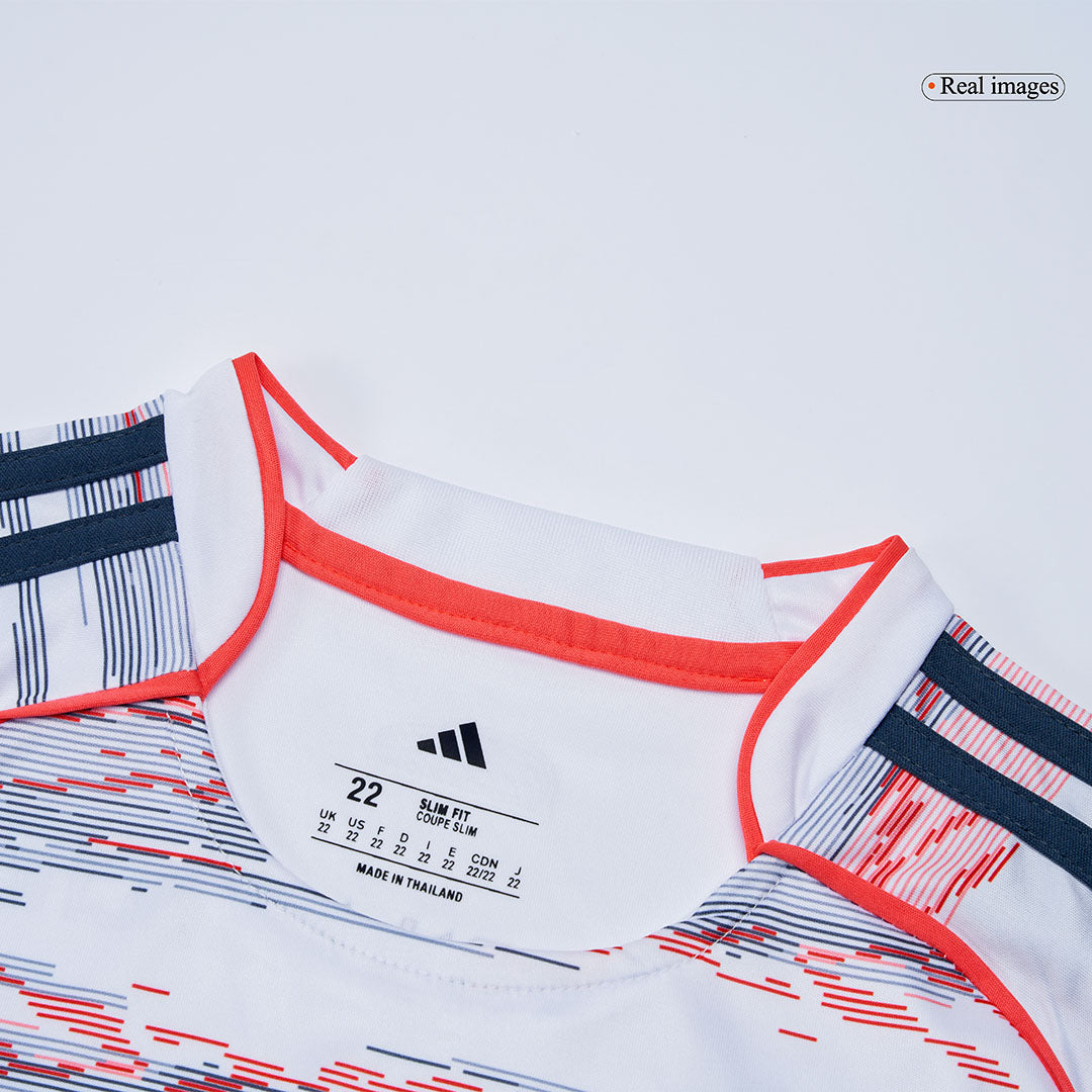 Kid's Bayern Munich Away Soccer Jersey Kit(Jersey+Shorts+Socks) 2025/26 White